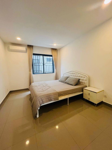 联排别墅 LA 出租 | Link Villa LA for Rent
