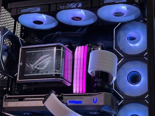 ចង់លក់ ម៉ាសុីន PC BUILD បាន 7ខែ នៅមាន Warranty