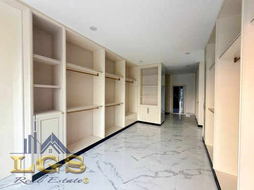 🏡 វីឡាឃ្វីន សម្រាប់លក់បន្ទាន់(Eco Poli 1)