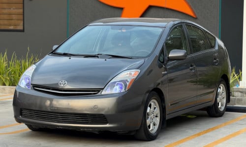 🔥Prius06 កាន់💰3500$💸ដកឡានភ្លាមបង់រំលស់ជាមួយឃ្លាំងផ្ទាល់