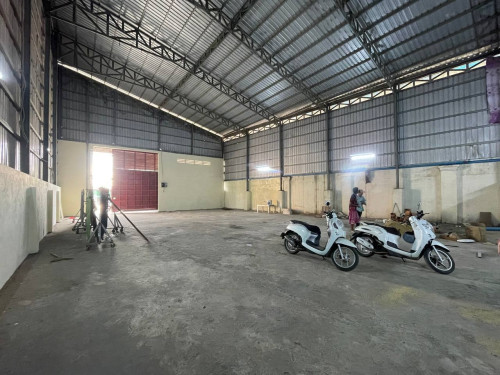 🔰ឃ្លាំងជួលនៅចំការដូង ដង្កោ។