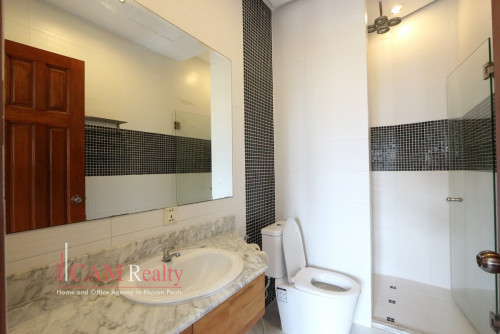 1 bedroom serviced apartment for rent in Russian Market area