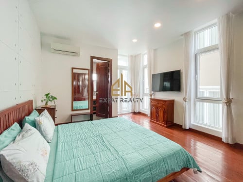2 Bedroom Services Apartment for rent in BKK1-Phnom Penh.