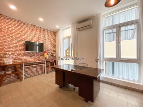 2 Bedroom Services Apartment for rent in BKK1-Phnom Penh.