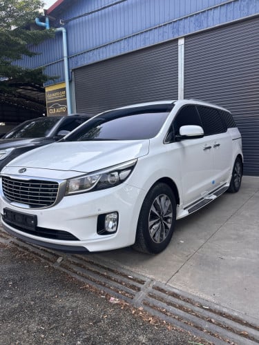 2015 Kia carnival full option