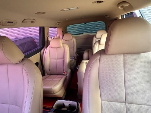2015  Kia carnival full option