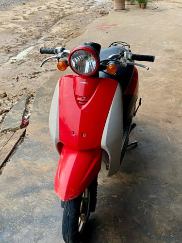 250$