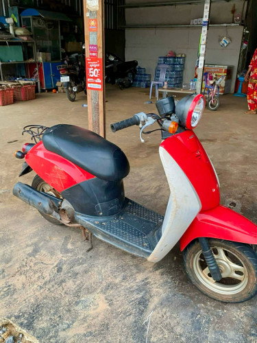 250$