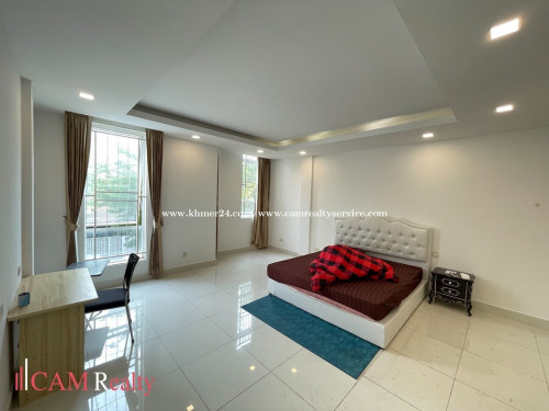 4 BR Link Villa For Rent In Borey Chip Mong Sen Sok