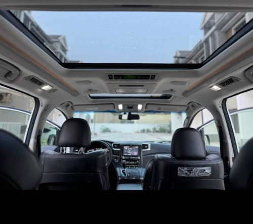 Alphard 012 Rental for monthly includes driver