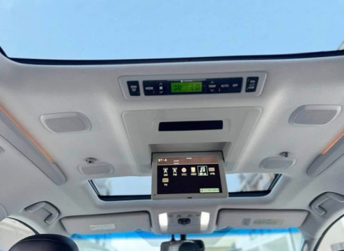 Alphard 012 Rental for monthly includes driver