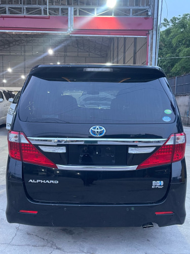 Alphard ឆ្នាំ2014