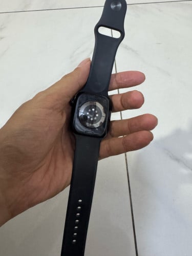 Apple Watch សេរី10 សានុំzin ជាប់icloud កញ្ចាក់នឹងតួរនៅស្អាត