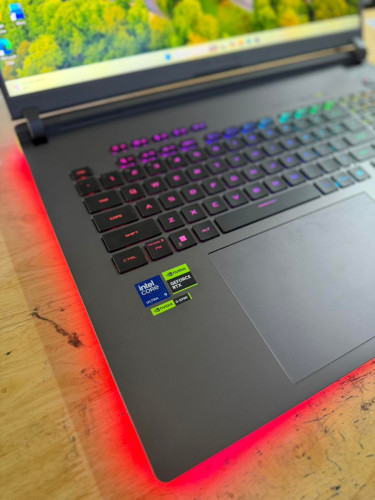 Asus ROG Strix G815LP