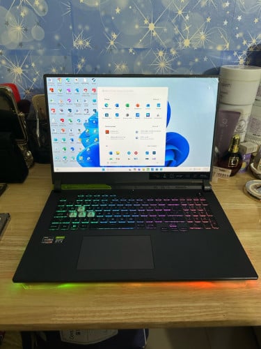 Asus Rogstrix  G713RM  98%
