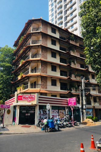 BKK1 2-Bedroom apartment unit for rent