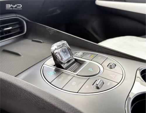 BYD SEAL5 តម្លៃ 19,600$ ទិញដាច់ក៏បាន បង់រំលោះក៏បាន ចូលរួមត្រឹម10»20% អាចសិក្សារដកឡានទៅជិះបានហើយ