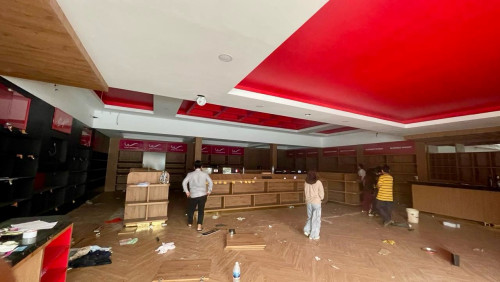 Commercial Showroom For Rent (Business House)