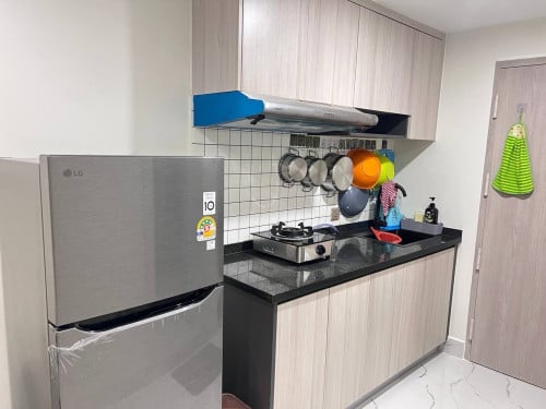 Condo L Tower 271  for rent
