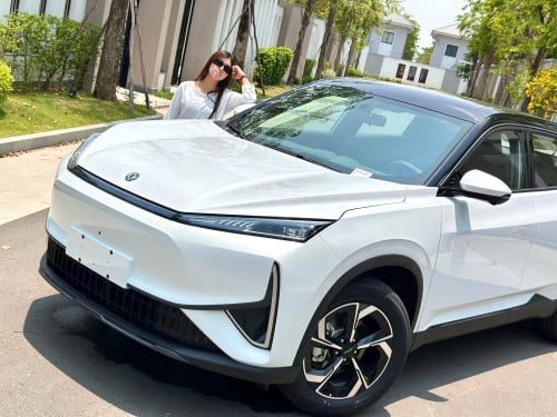 Dongfeng L7 ឡានខ្លាញ់គោ តម្លែ22,900$