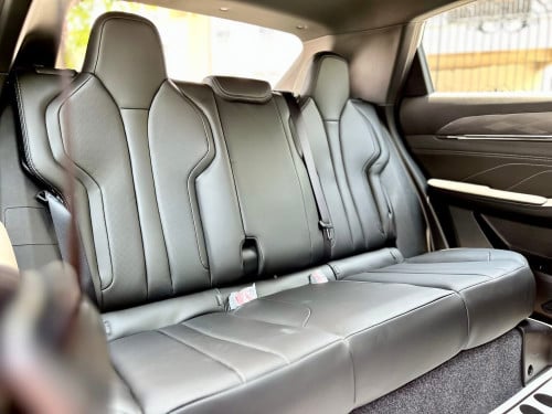 Dongfeng L7 ឡានខ្លាញ់គោ តម្លែ22,900$