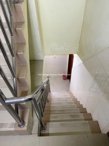 Flat house for sale