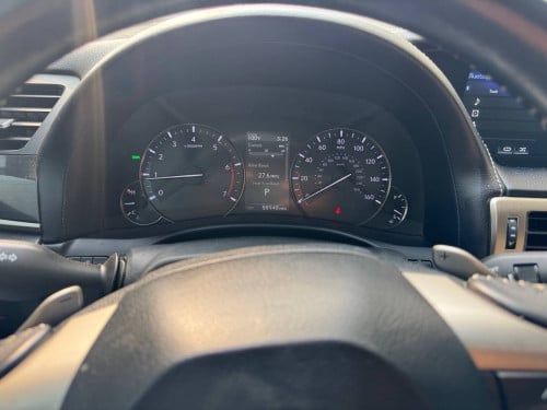 Gs200t 16 up 20 fsport ក្រដាស​ពន្ធ