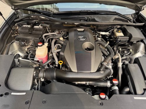 Gs200t 16 up 20 fsport ក្រដាស​ពន្ធ