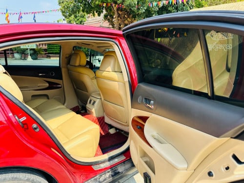 GS300 ឆ្នាំ06 full option