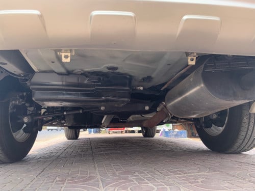 Highlander 02  p1 ឡានស្អាតចងលក់