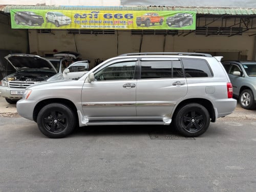 Highlander 2002 បួនម៉ាសុីន V4 មហាថ្មី