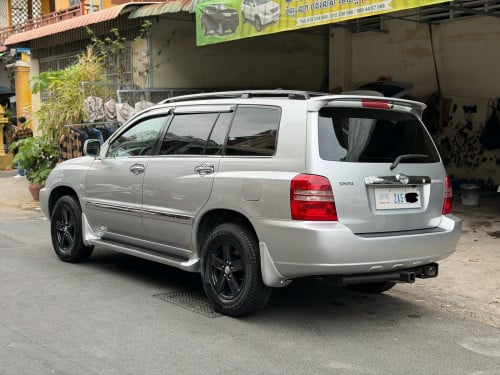 Highlander 2002 បួនម៉ាសុីន V4 មហាថ្មី