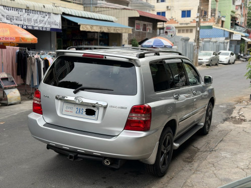 Highlander 2002 បួនម៉ាសុីន V4 មហាថ្មី