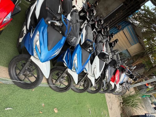 honda beat 026 ថ្មី​កេះ​ មាន​គ្រប់​ពណ៌​ តម្លៃ​2150$​ បងប្អូន​ចង់​ទិញ​ដាច់​ វ៉ៃ​ដូរ​ បង់​រំលស់​បាន​