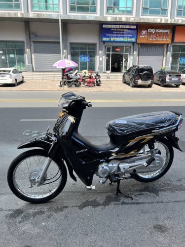 Honda dream 2026 តម្លៃ2680$ទិញដាច់https://t.me/senghengmotor090