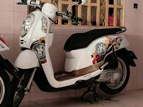 Honda Scoopy 015