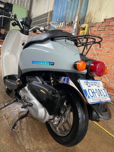 Honda today 50 cc $260