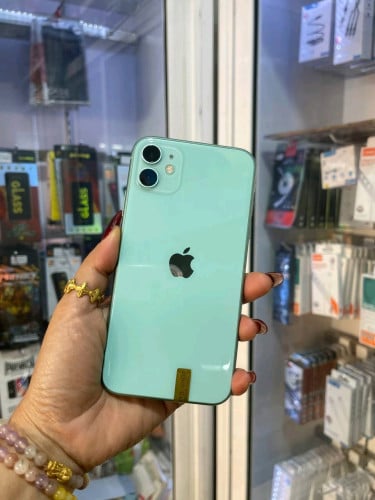 iPhone 11/64GB/LLថ្ម89%តួរស្អាតសុីនសានុំ