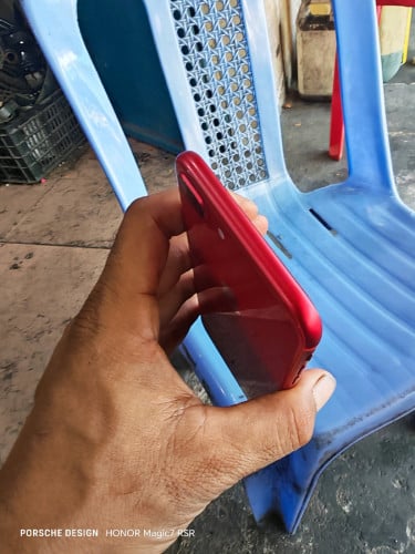 Iphone 8 plus 64G សាណុំសុីនស្អាតលក់ 75$