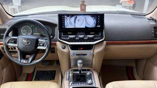Land Cruiser 2013 up 2024 Full Option ម្ចាស់ដេីមទី1