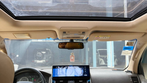 Land Cruiser 2013 up 2024 Full Option ម្ចាស់ដេីមទី1