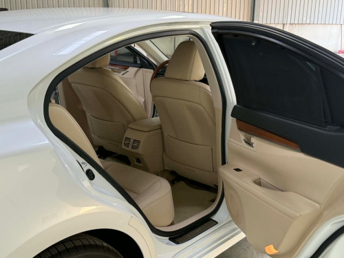 Lexus Es300h 2013  option ពិសេស