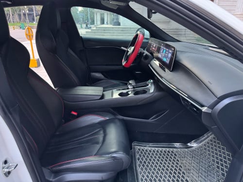 MG7 300VTGI 2025 Full option