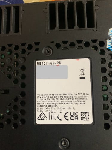 MikroTik rb4011gs+rm with adapter 1 set