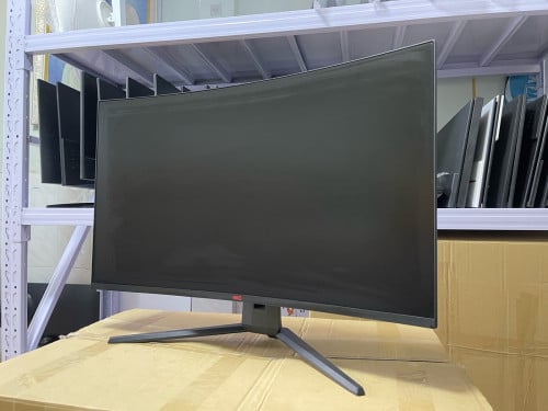 Monitor 32"inch 2K (144Hz) អេក្រង់កោង មួយទឹកស្អាត(Grade A)