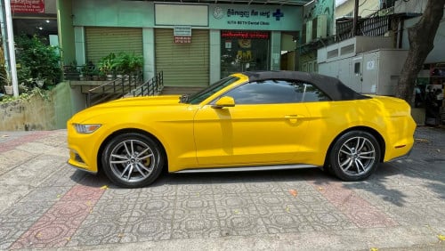 Mustang 2017 បើកដំបូល