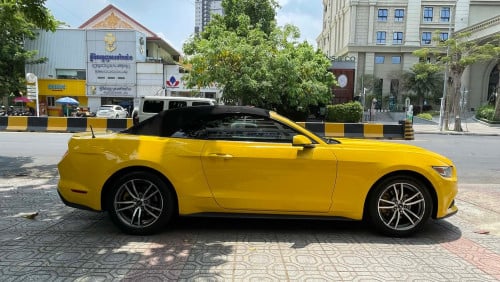 Mustang 2017 បើកដំបូល