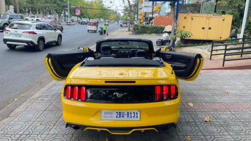 Mustang 2017 បើកដំបូល