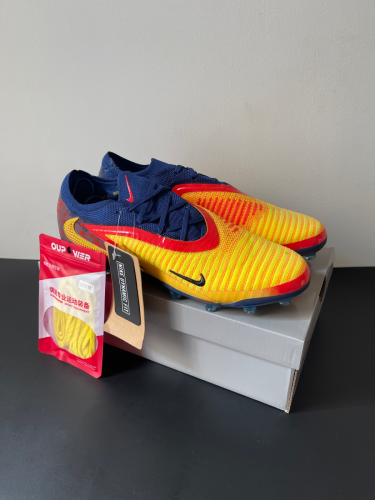 NIKE PHANTOM 6 ERLING HAALAND & LIMITED EDITION FG/AG