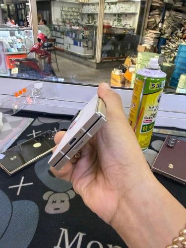 Samsung fold6 256G ក្រុមហ៊ុន sim2